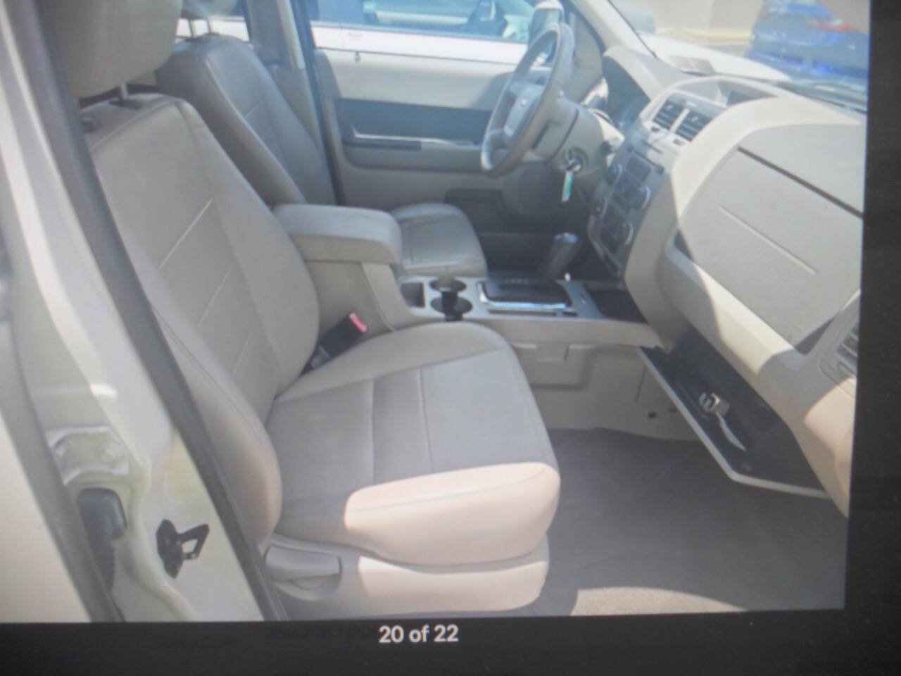 Used 2011 Ford Escape XLT w/ 203A Rapid Spec Order Code FWD image 14