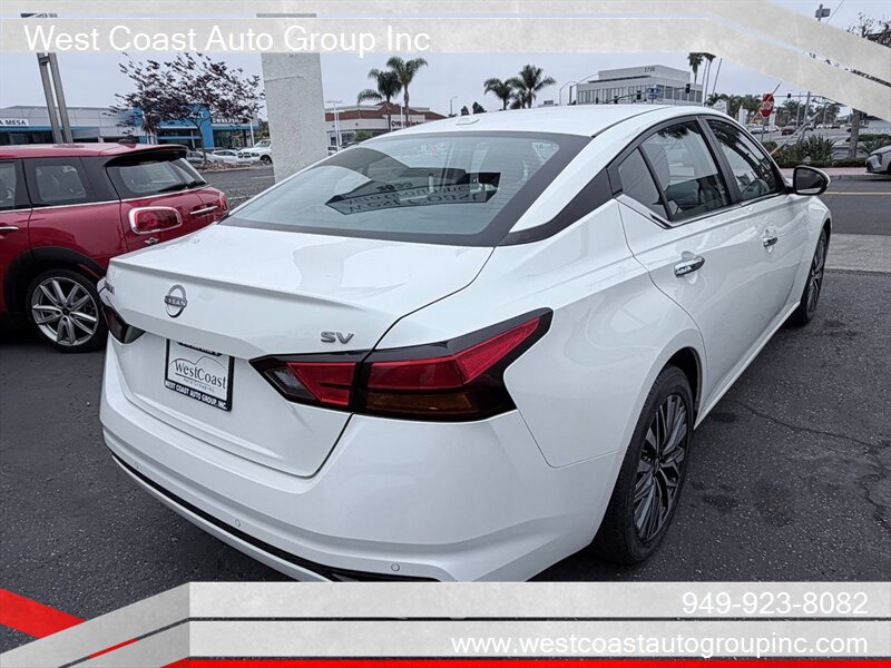 Used 2023 Nissan Altima 2.5 SV FWD image 4
