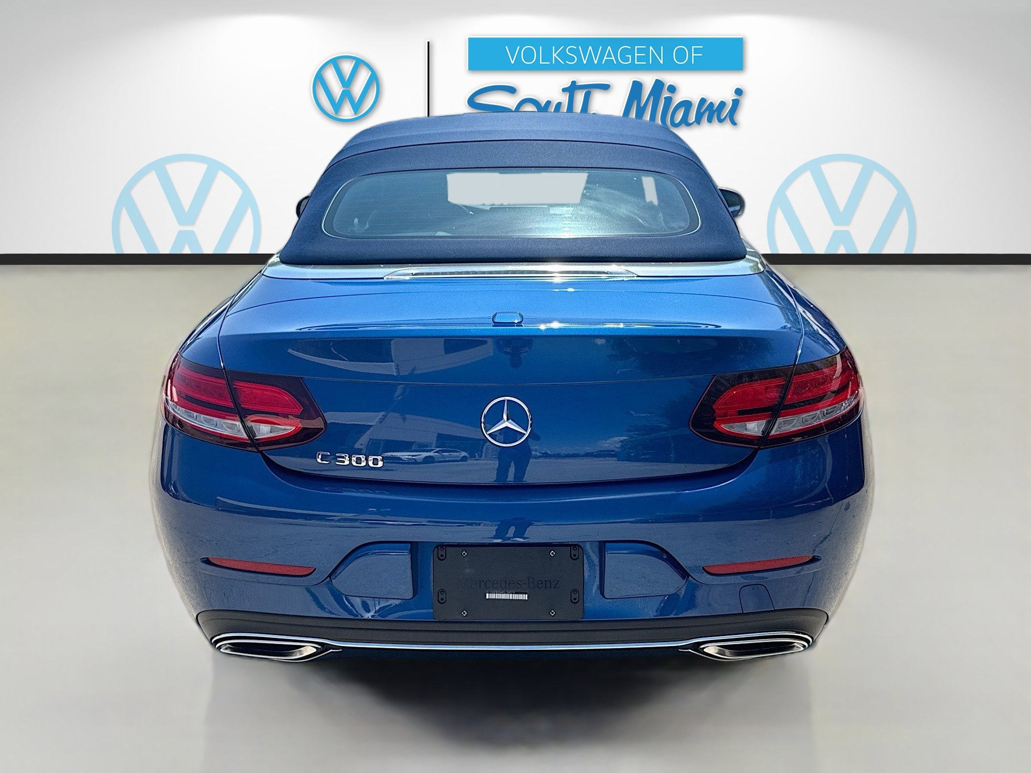 Used 2023 Mercedes-Benz C 300 Cabriolet w/ Multimedia Package image 6