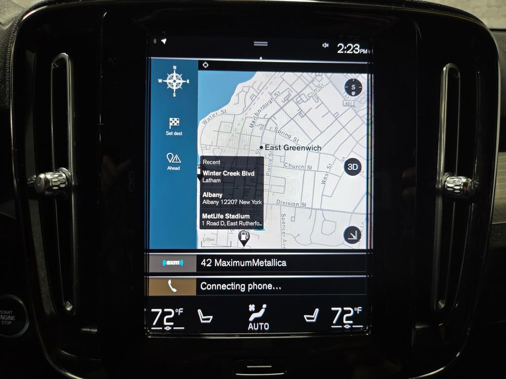 Used 2022 Volvo XC40 T5 Momentum AWD/4WD image 22