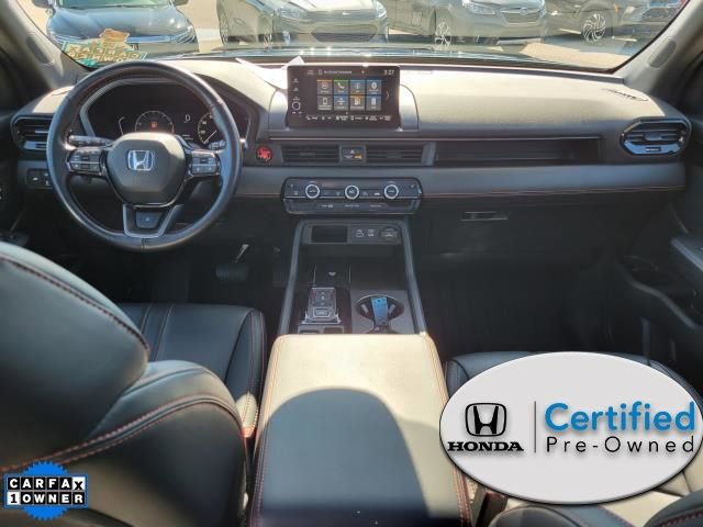 Used 2025 Honda Pilot TrailSport image 14