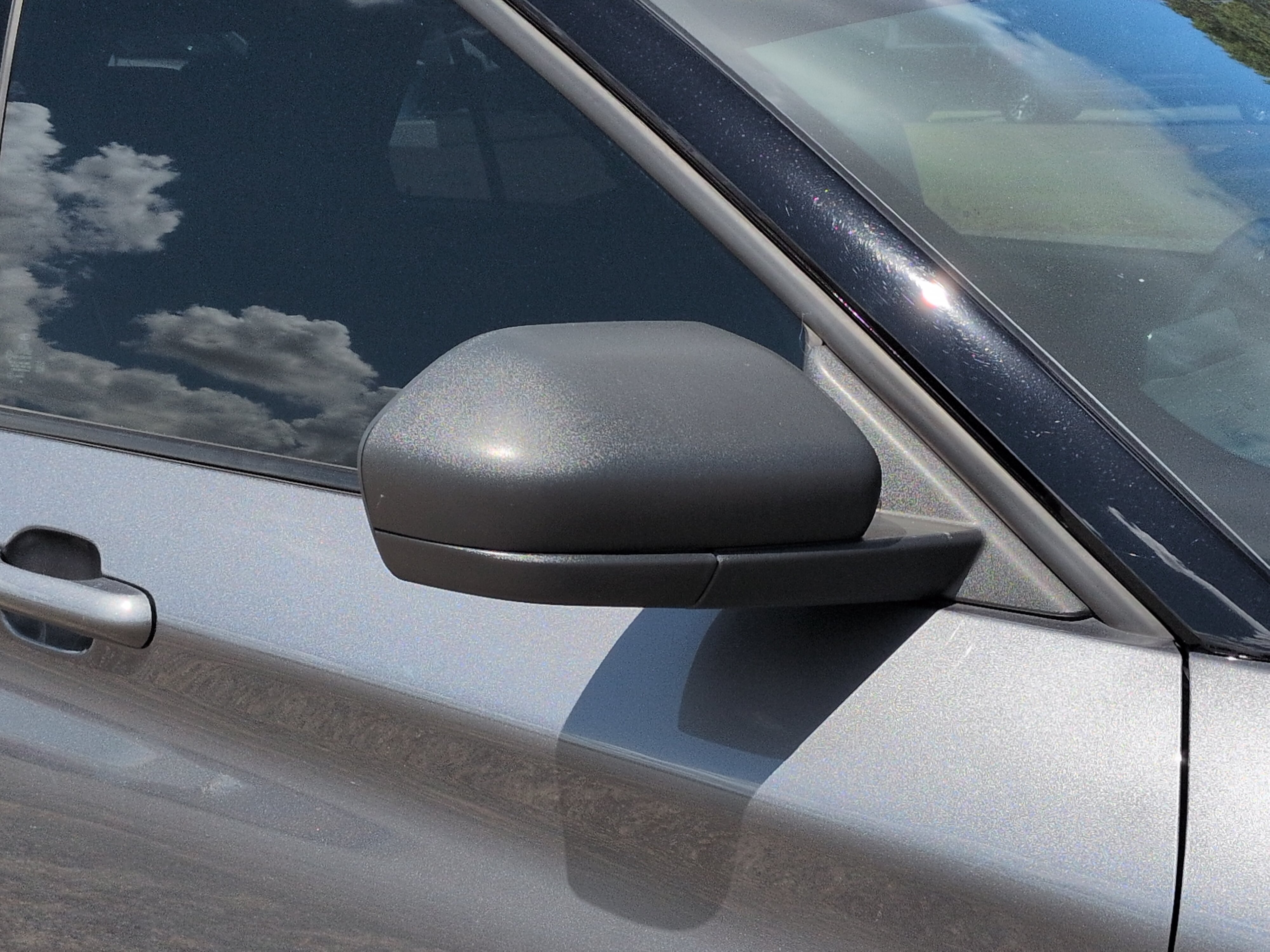 Certified 2022 Ford Explorer XLT RWD image 10