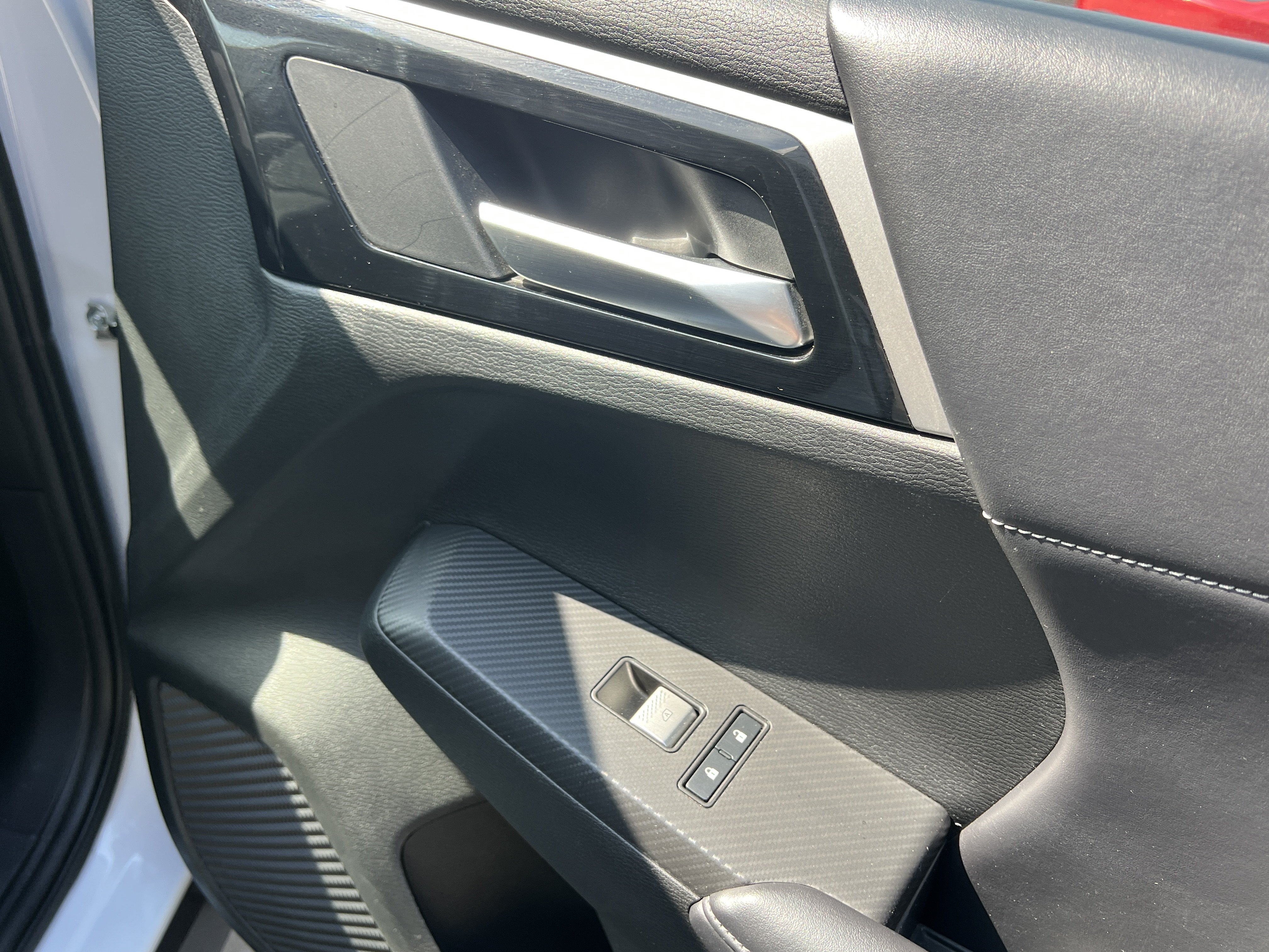 Used 2024 Mitsubishi Outlander SE FWD image 16