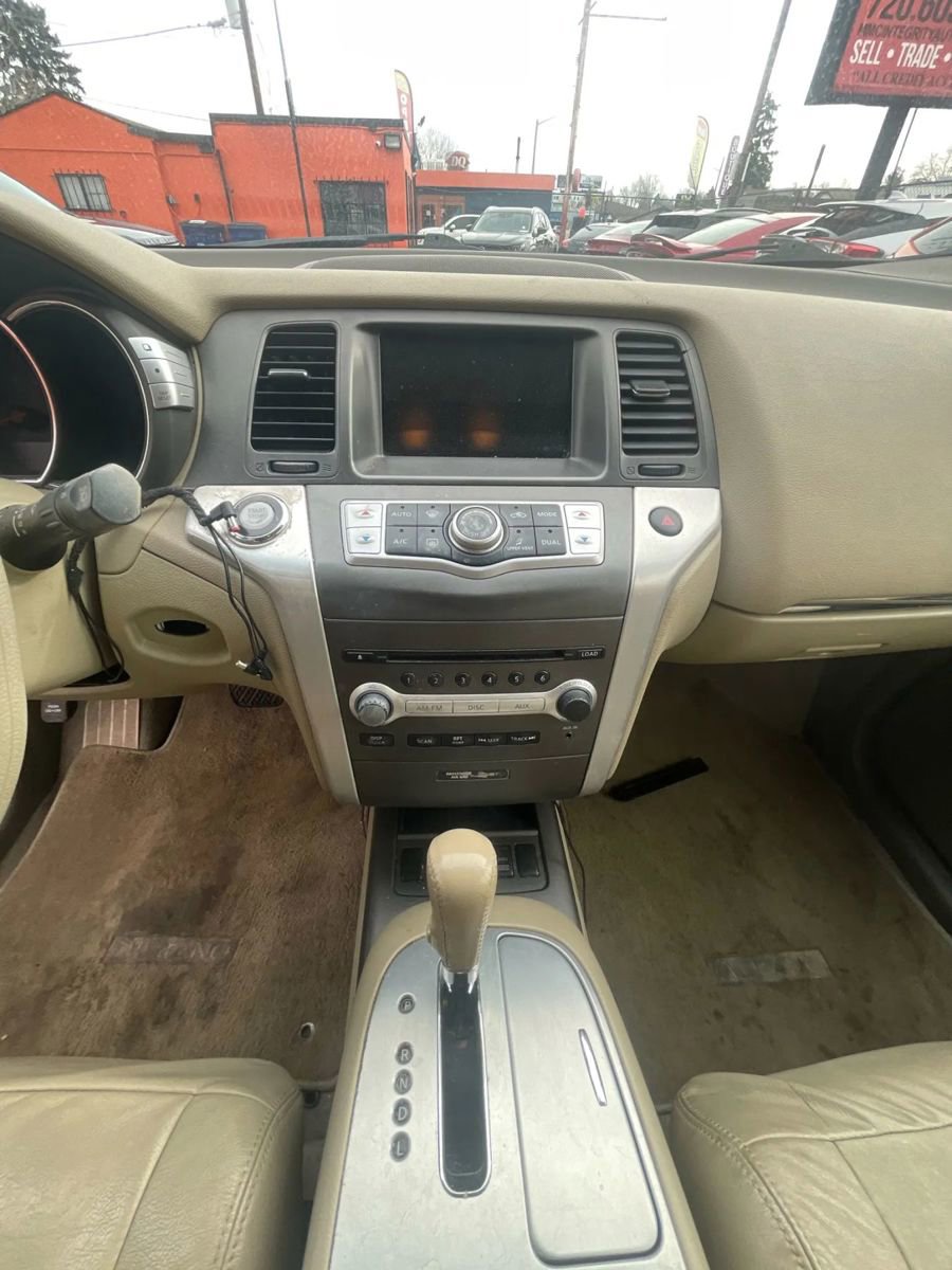 Used 2012 Nissan Murano S image 39