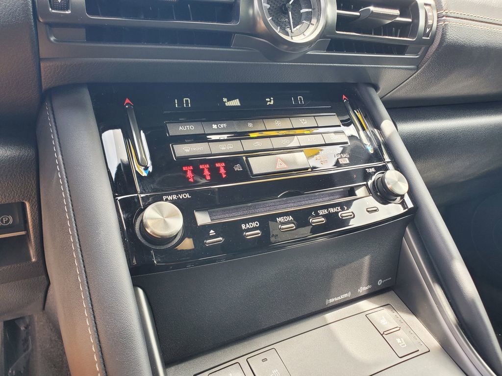 Used 2024 Lexus IS 300 w/ Premium Package RWD image 28