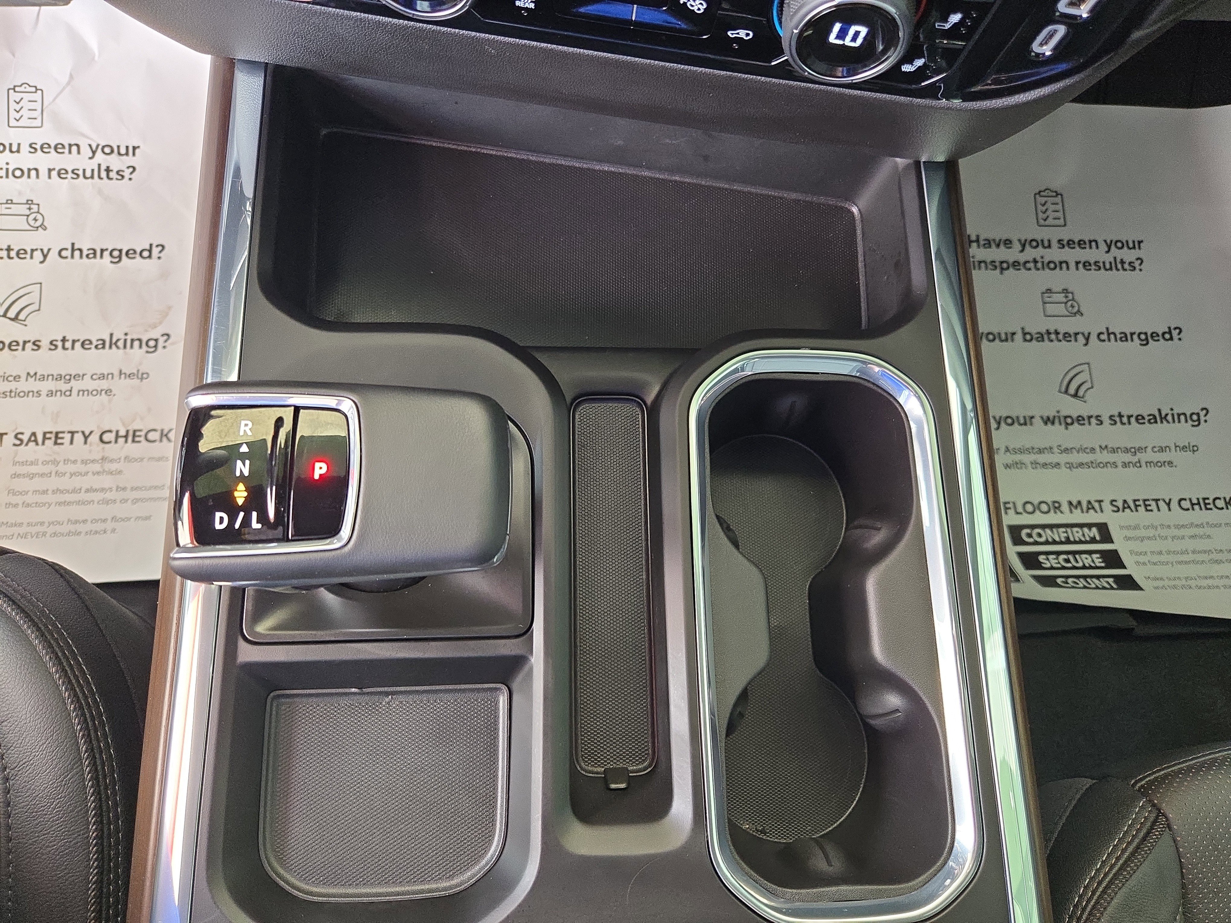 Used 2024 Chevrolet Silverado 1500 High Country w/ High Country Premium Package image 24