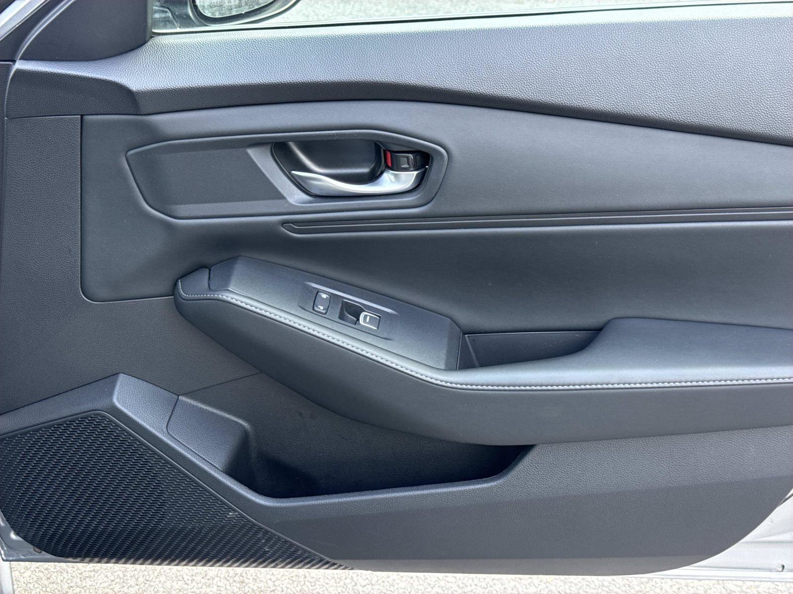 Used 2024 Honda Accord Sport image 24