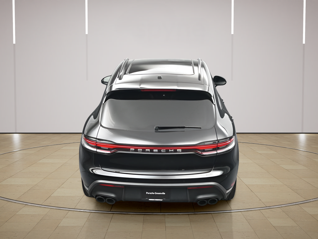 Certified 2026 Porsche Macan AWD/4WD image 35