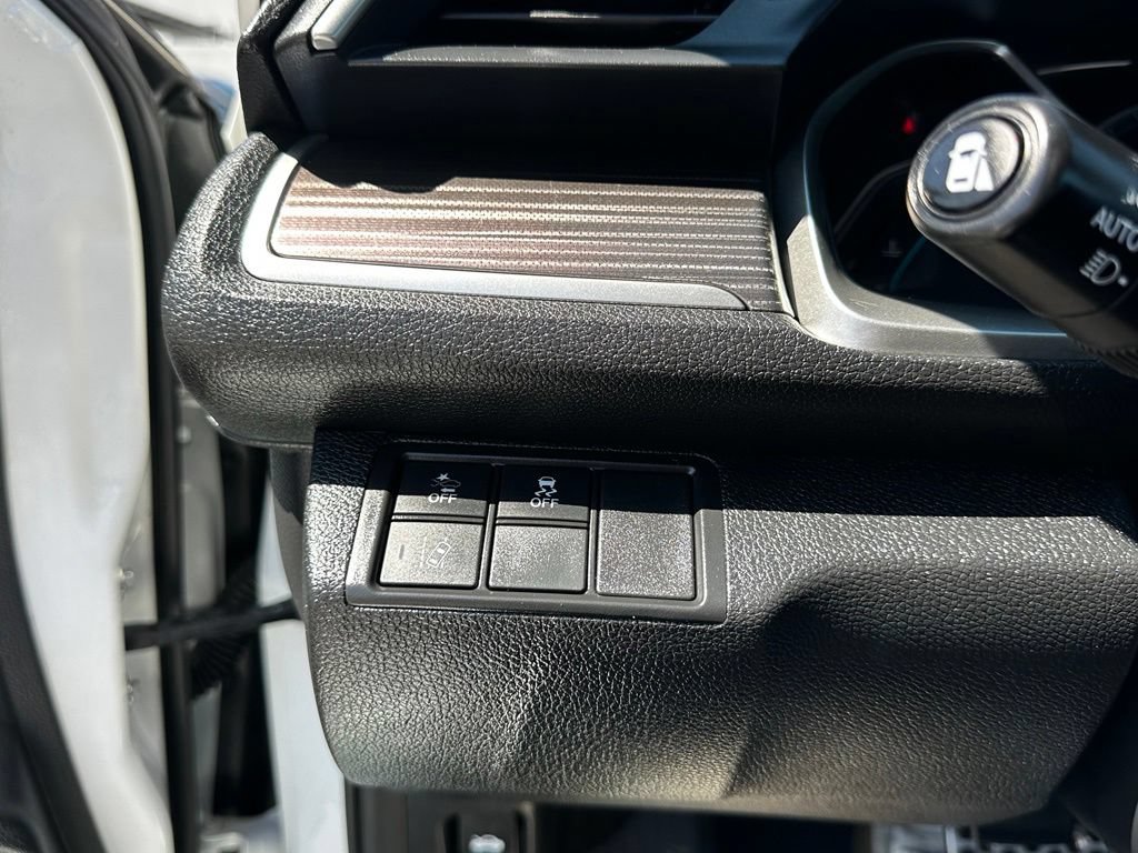 Used 2019 Honda Civic Touring image 32