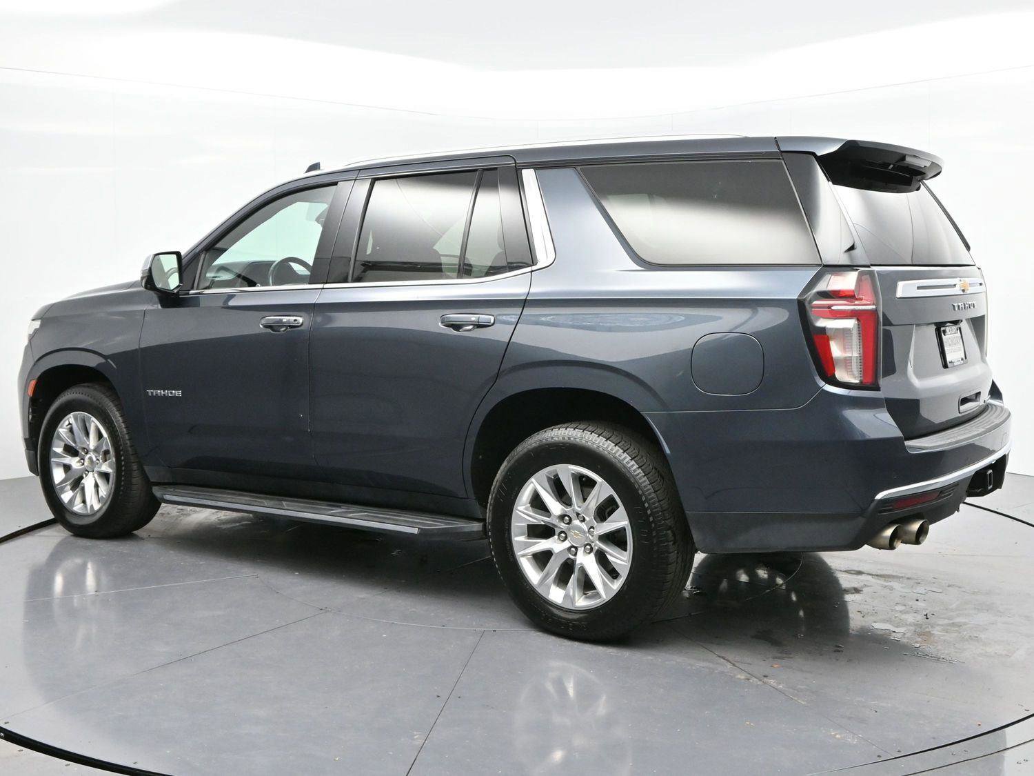Used 2021 Chevrolet Tahoe Premier w/ Premium Package image 5