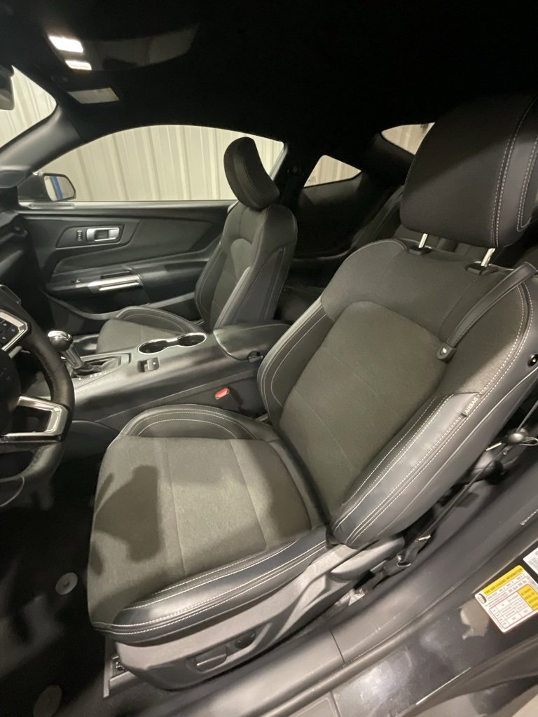 Used 2024 Ford Mustang EcoBoost image 10