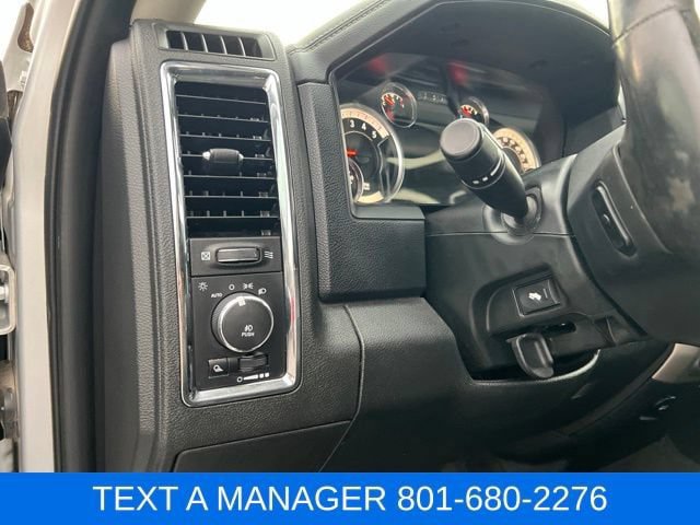 Used 2017 RAM 3500 Laramie w/ Convenience Group AWD/4WD image 22