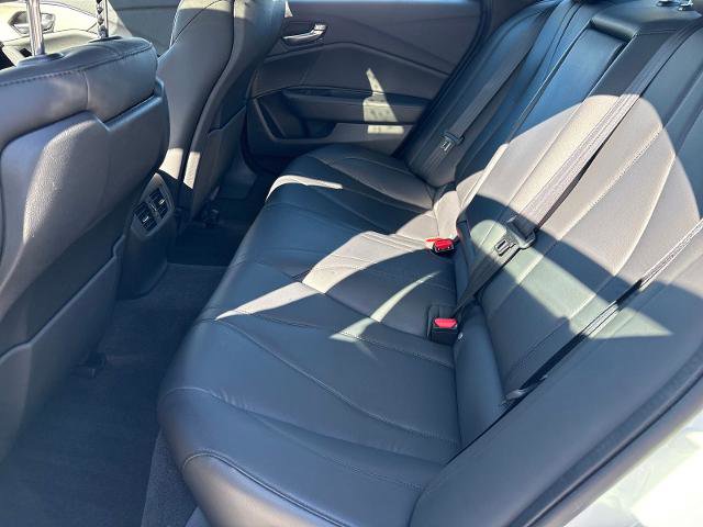 Used 2023 Acura TLX image 25