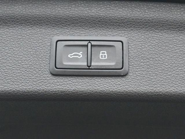 Used 2024 Audi Q3 2.0T Premium Plus image 33