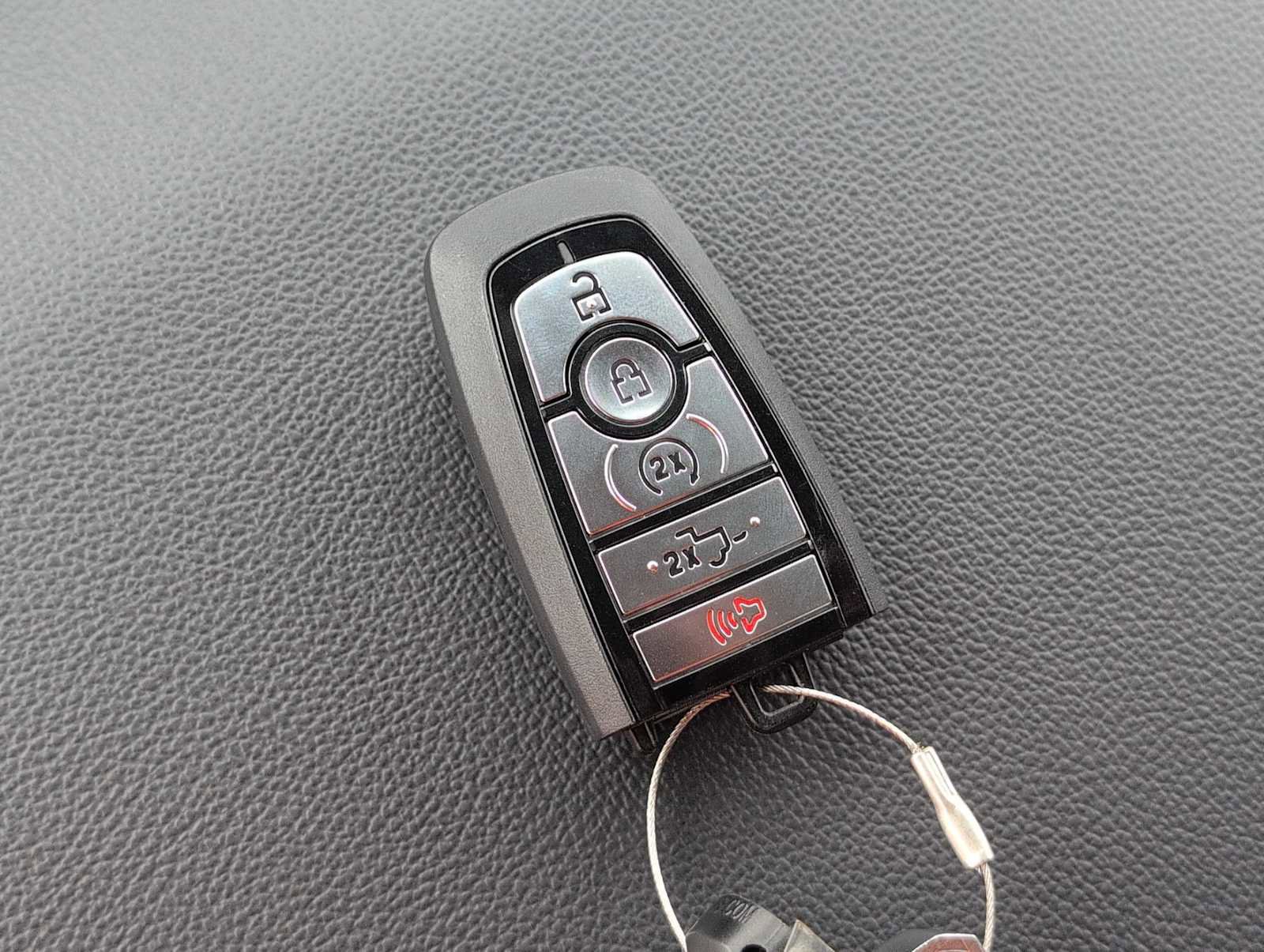 New 2025 Ford F150 Lariat w/ Equipment Group 501A Mid image 25