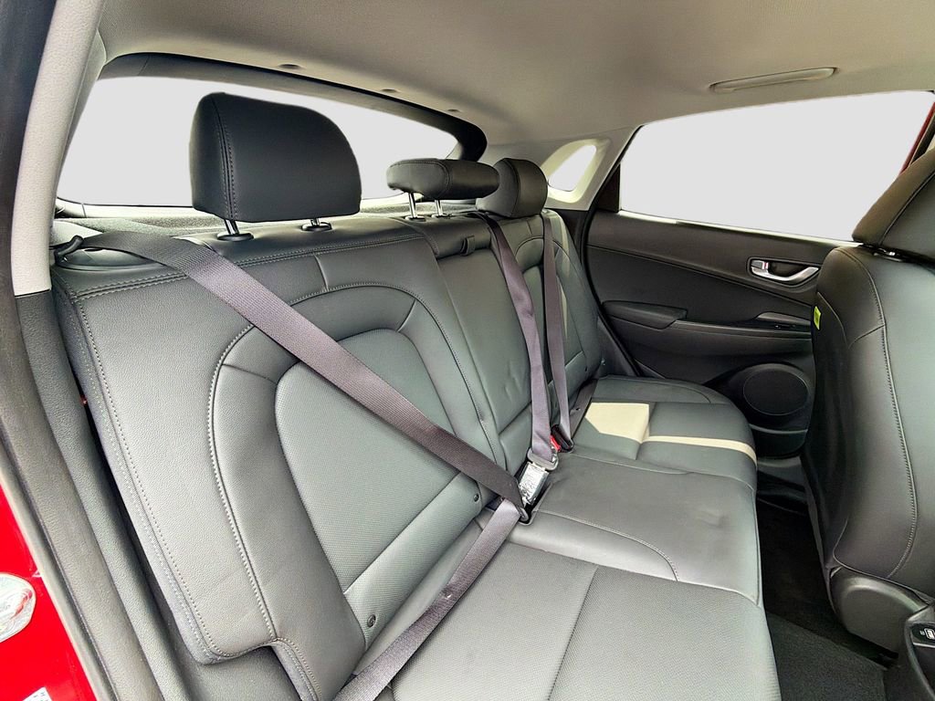Used 2022 Hyundai Kona Limited AWD/4WD image 28
