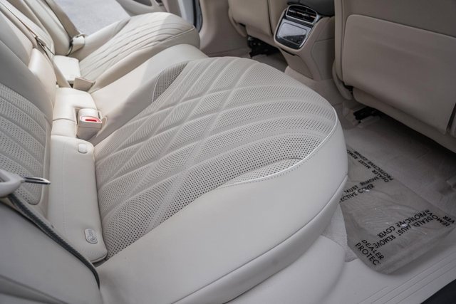 Certified 2024 Mercedes-Benz EQS 580 4MATIC Sedan image 28