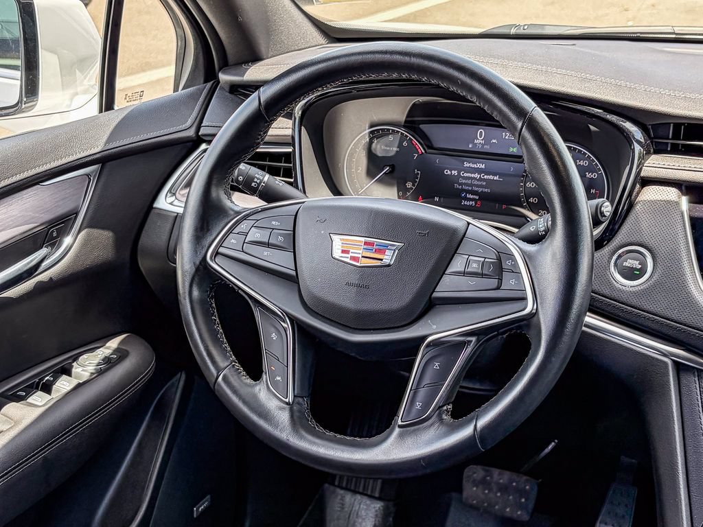 Certified 2023 Cadillac XT5 Luxury w/ LPO, Floor Liner Package FWD image 14
