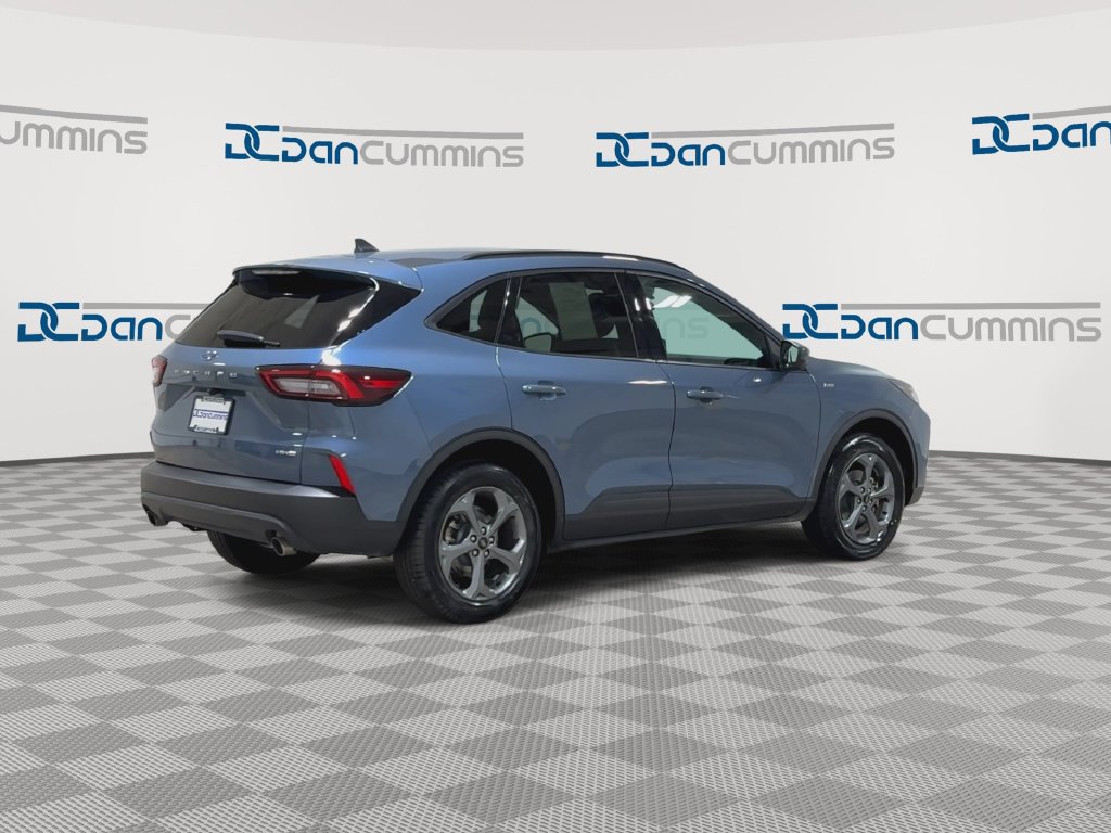 Used 2025 Ford Escape ST-Line Select AWD/4WD image 8
