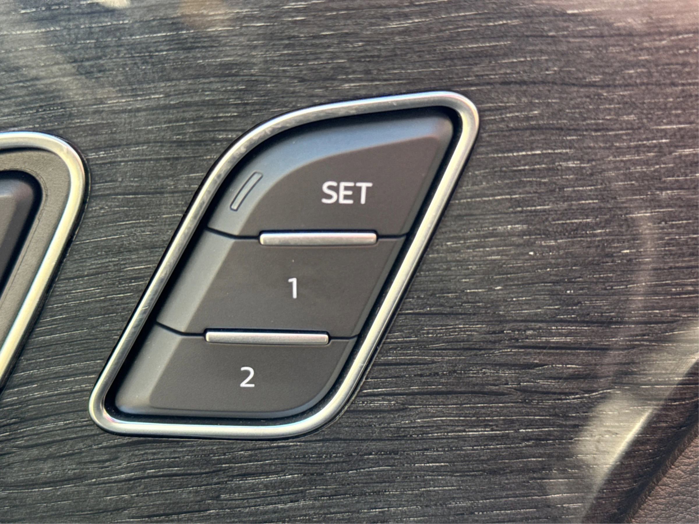 Used 2020 Audi SQ7 Prestige image 21