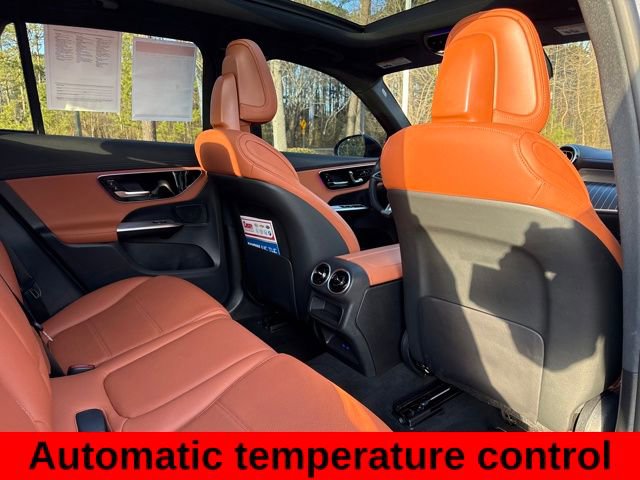 Used 2024 Mercedes-Benz GLC 300 image 23