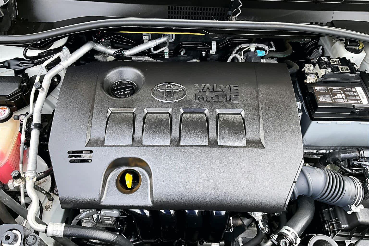 Used 2019 Toyota C-HR XLE FWD image 32
