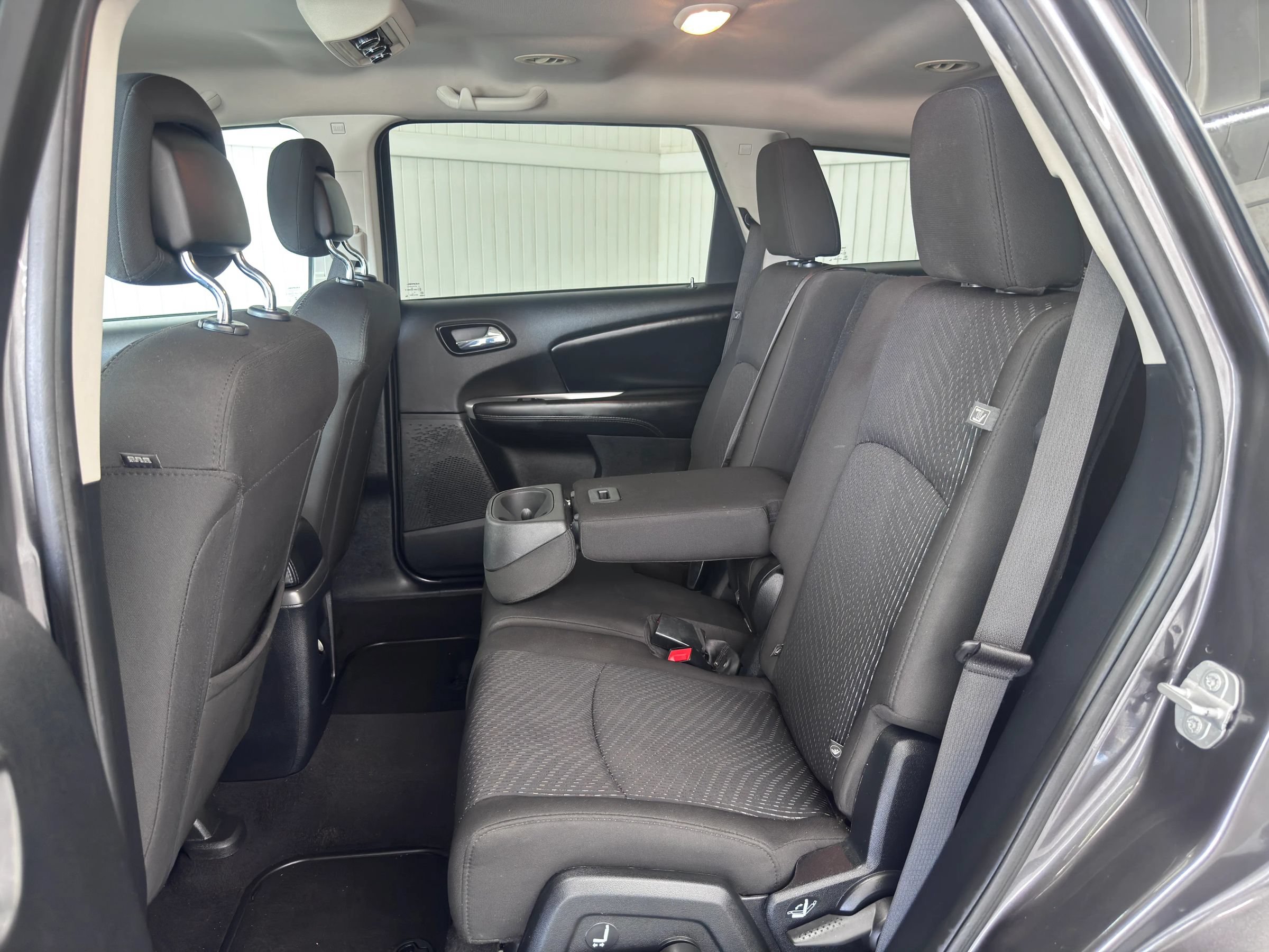 Used 2018 Dodge Journey SE w/ Popular Equipment Group FWD image 12