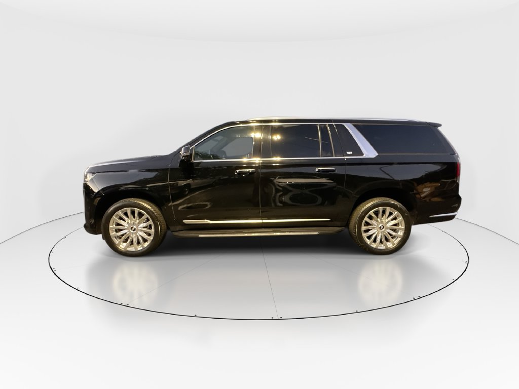 Used 2024 Cadillac Escalade ESV Premium Luxury RWD image 5