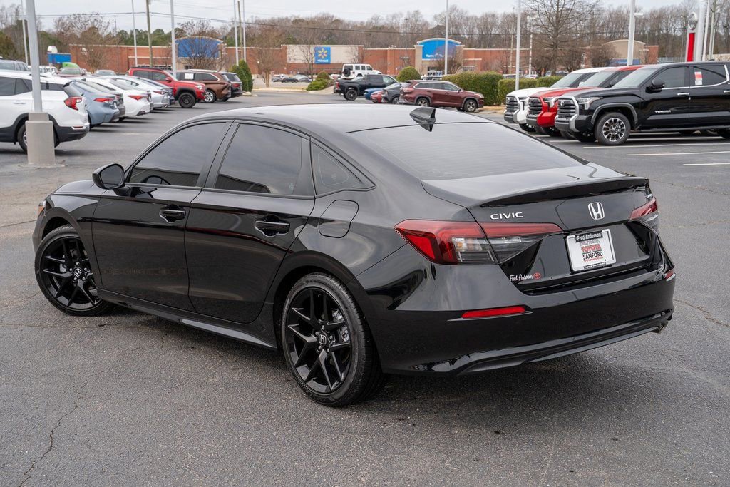 Used 2025 Honda Civic Sport image 3