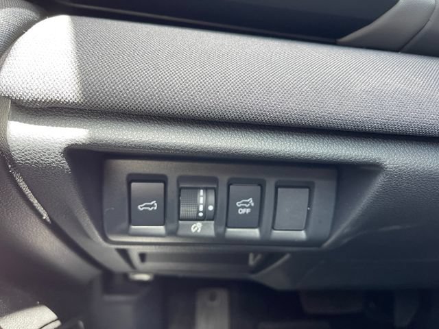 Certified 2025 Subaru Outback Premium AWD/4WD image 24