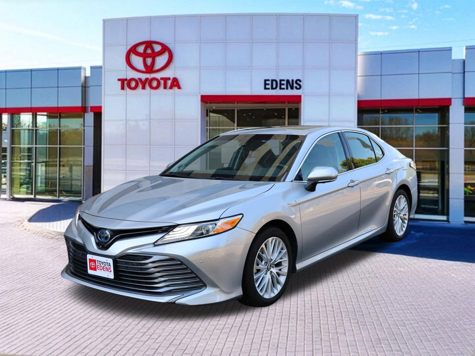 Used 2018 Toyota Camry XLE w/ Audio Package FWD image 10