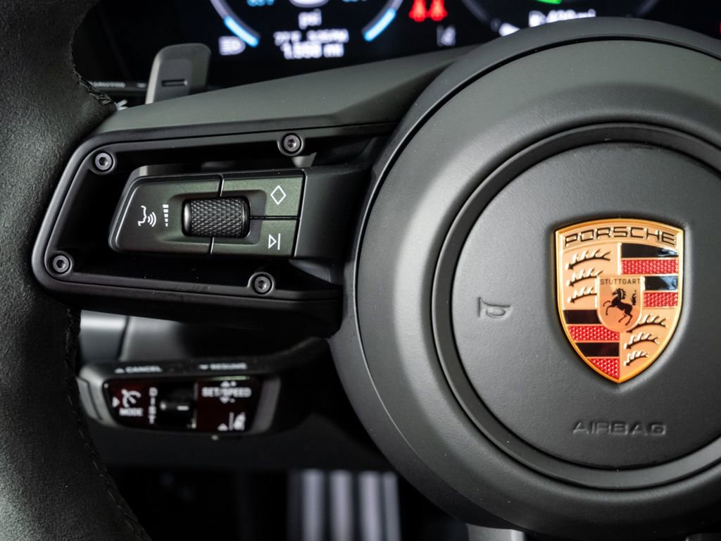 Certified 2026 Porsche 911 Carrera GTS image 10