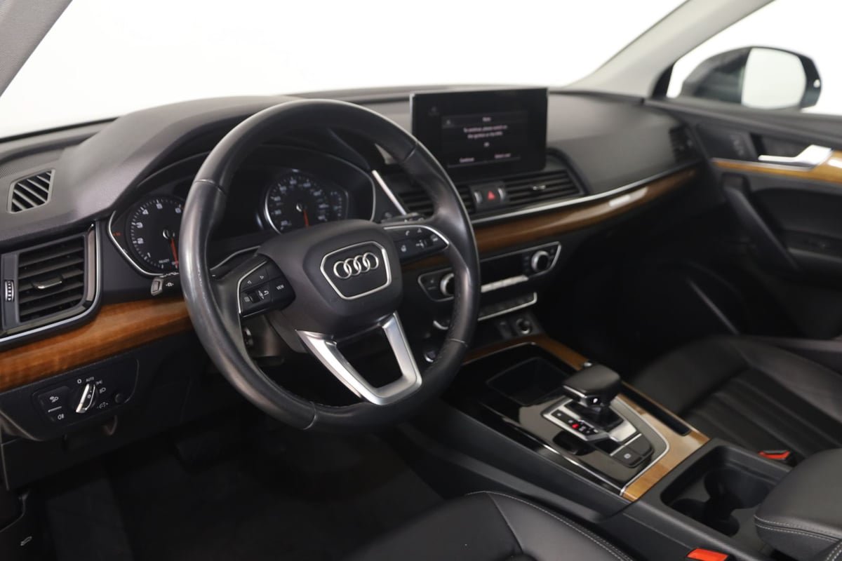 Used 2023 Audi Q5 2.0T Premium AWD/4WD image 6
