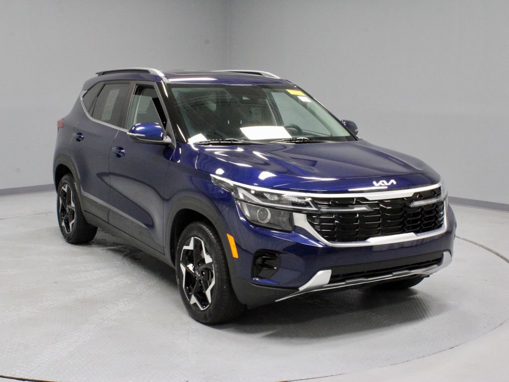 Used 2024 Kia Seltos EX