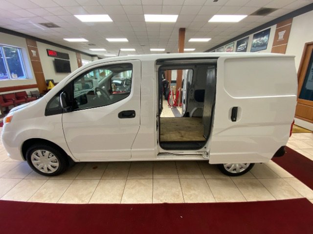 Used 2020 Nissan NV200 S image 7