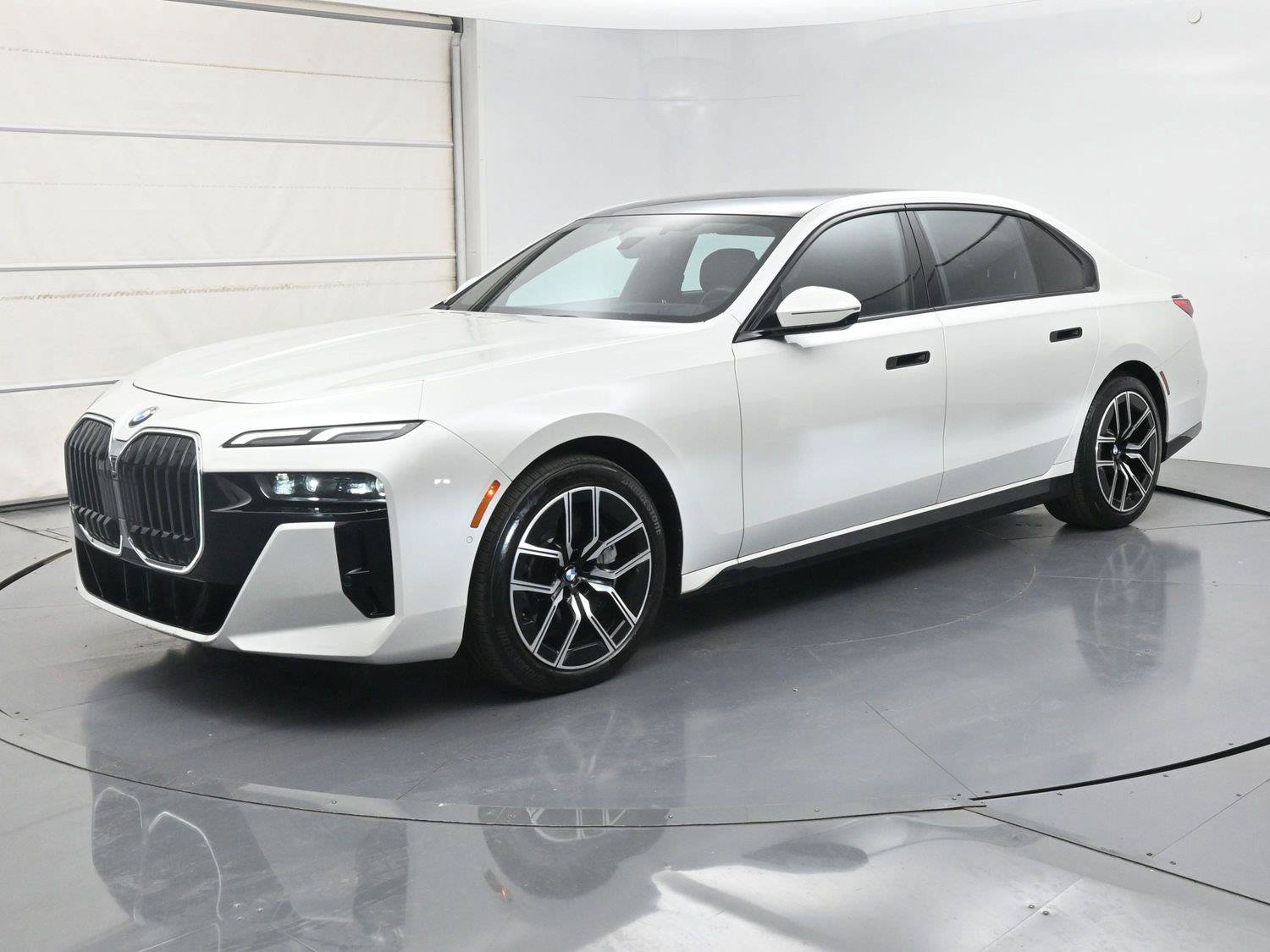 Used 2024 BMW 760i xDrive