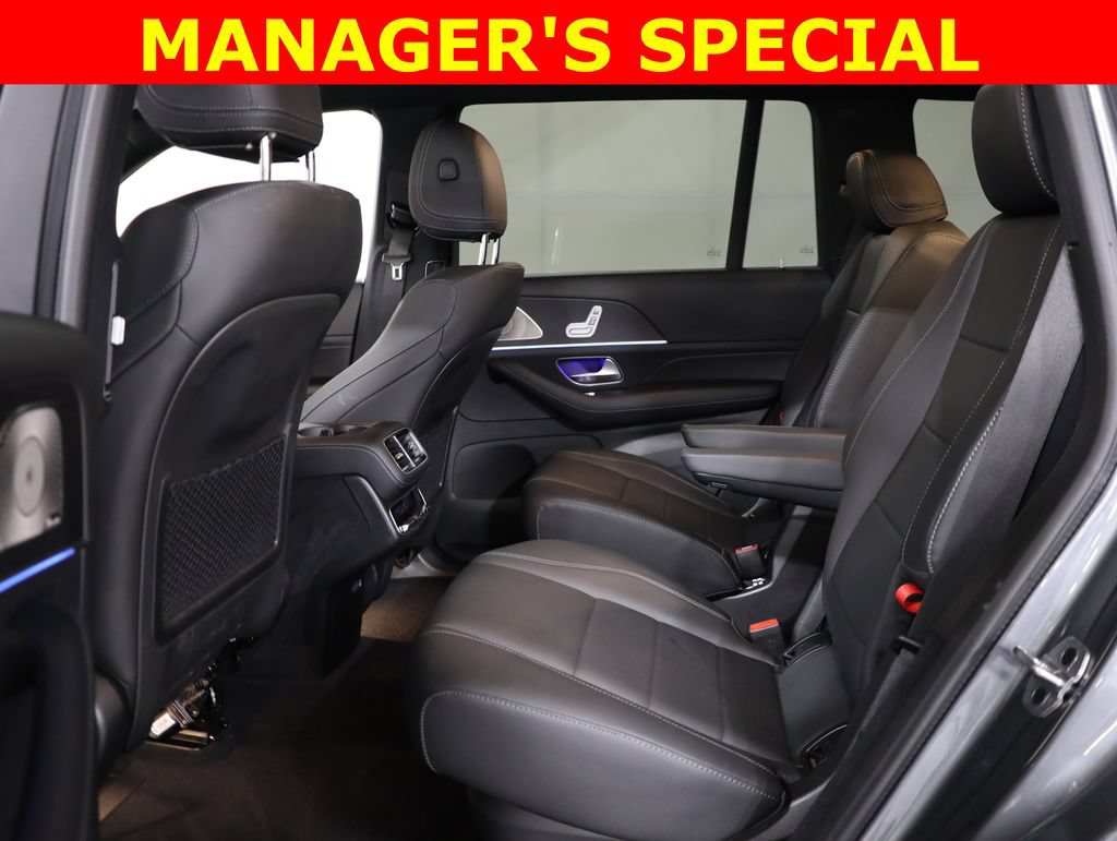 Used 2025 Mercedes-Benz GLS 450 4MATIC image 39
