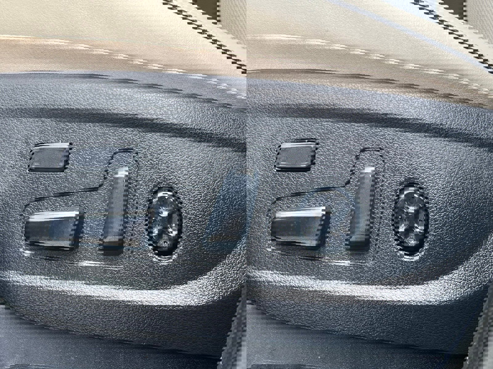 Used 2022 Hyundai Palisade Calligraphy w/ Cargo Package image 31