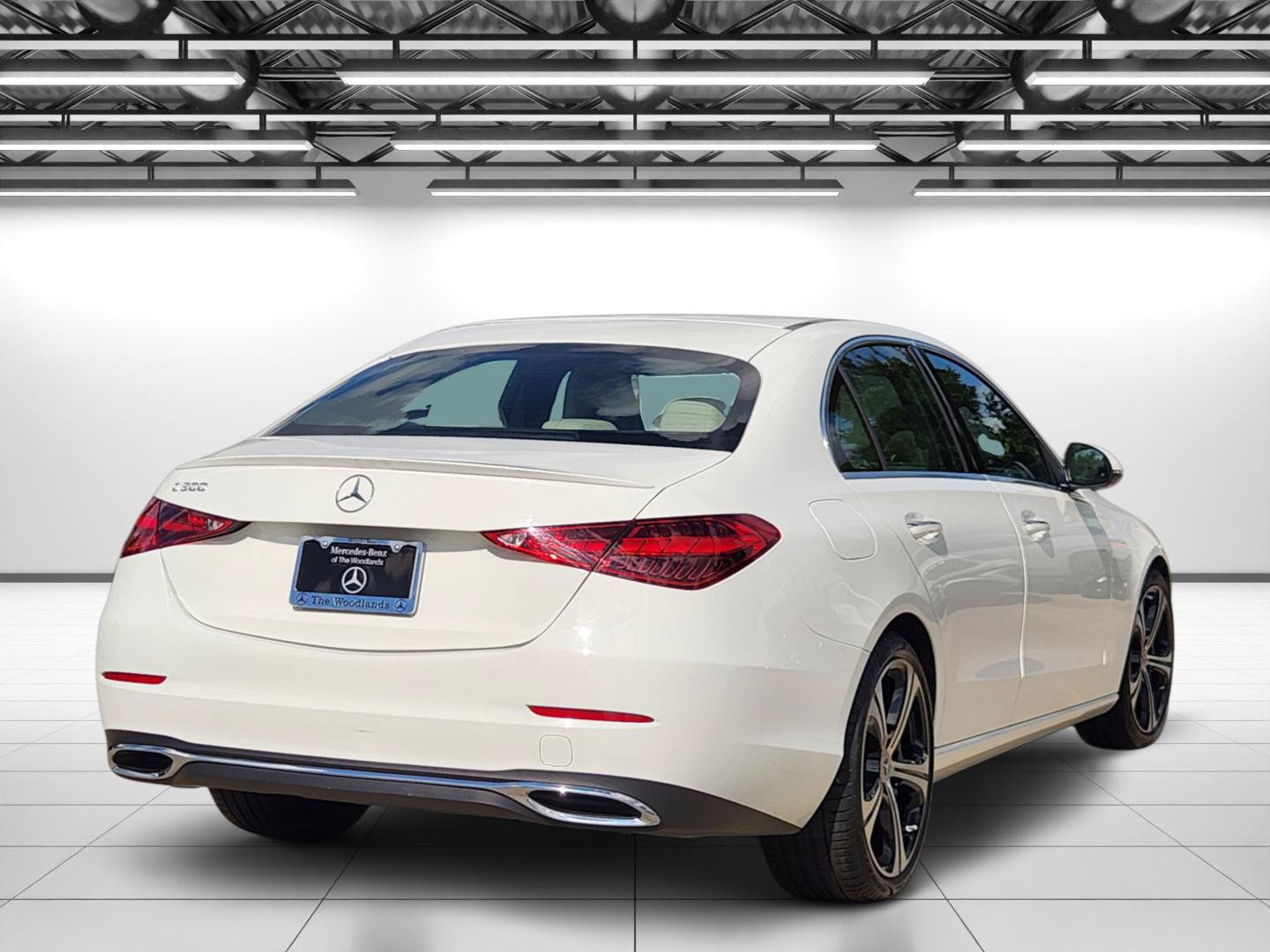 Used 2023 Mercedes-Benz C 300 Sedan image 9