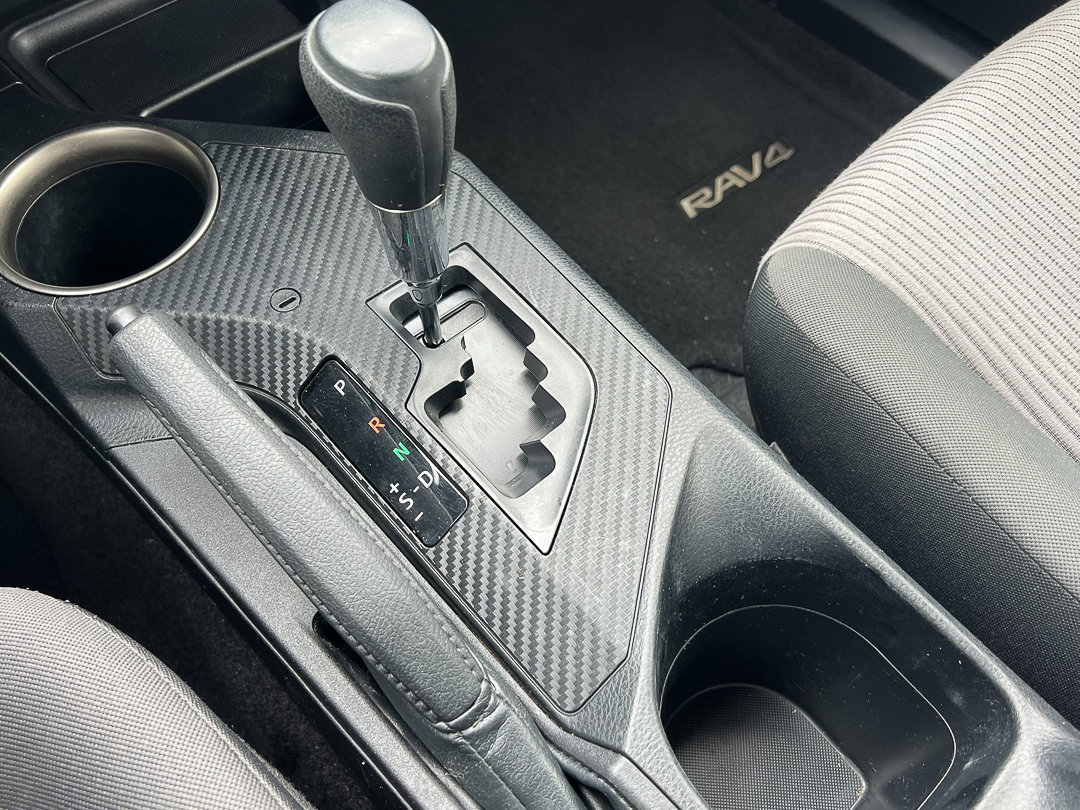 Used 2013 Toyota RAV4 LE image 19