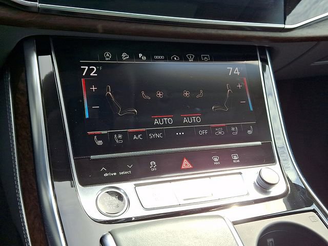 Used 2024 Audi Q8 Prestige image 16