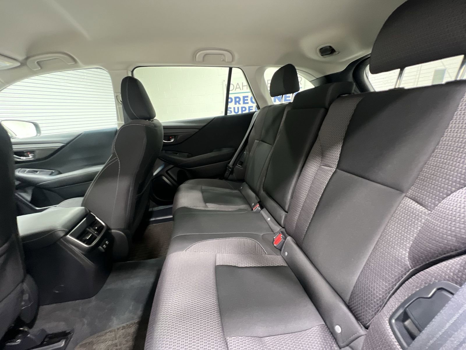 Used 2022 Subaru Outback Premium image 21