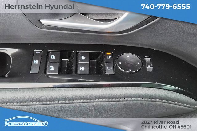 Certified 2025 Hyundai Tucson Limited image 16