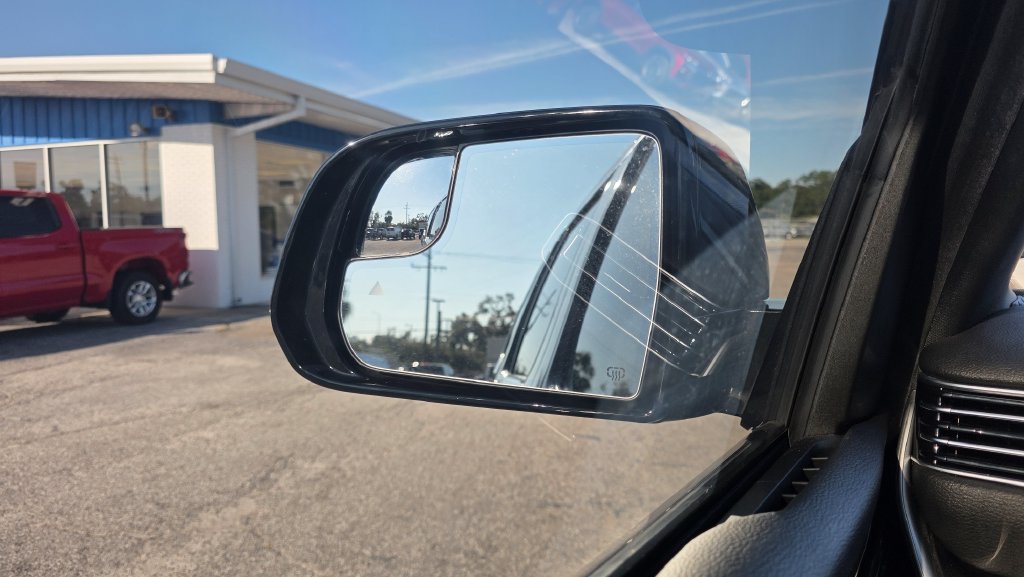 Used 2018 Jeep Wrangler Unlimited Sport AWD/4WD image 22