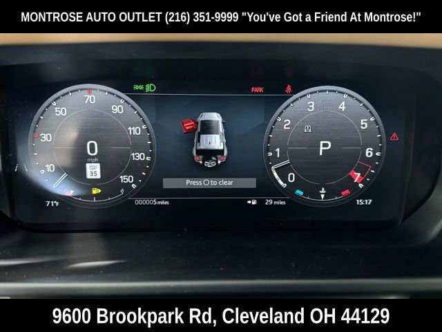 New 2025 Land Rover Defender 110 X-Dynamic SE image 15