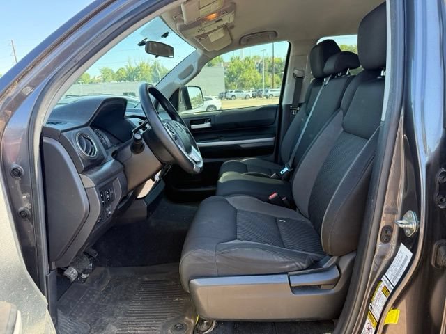 Used 2017 Toyota Tundra SR5 w/ TRD Off Road Package AWD/4WD image 16