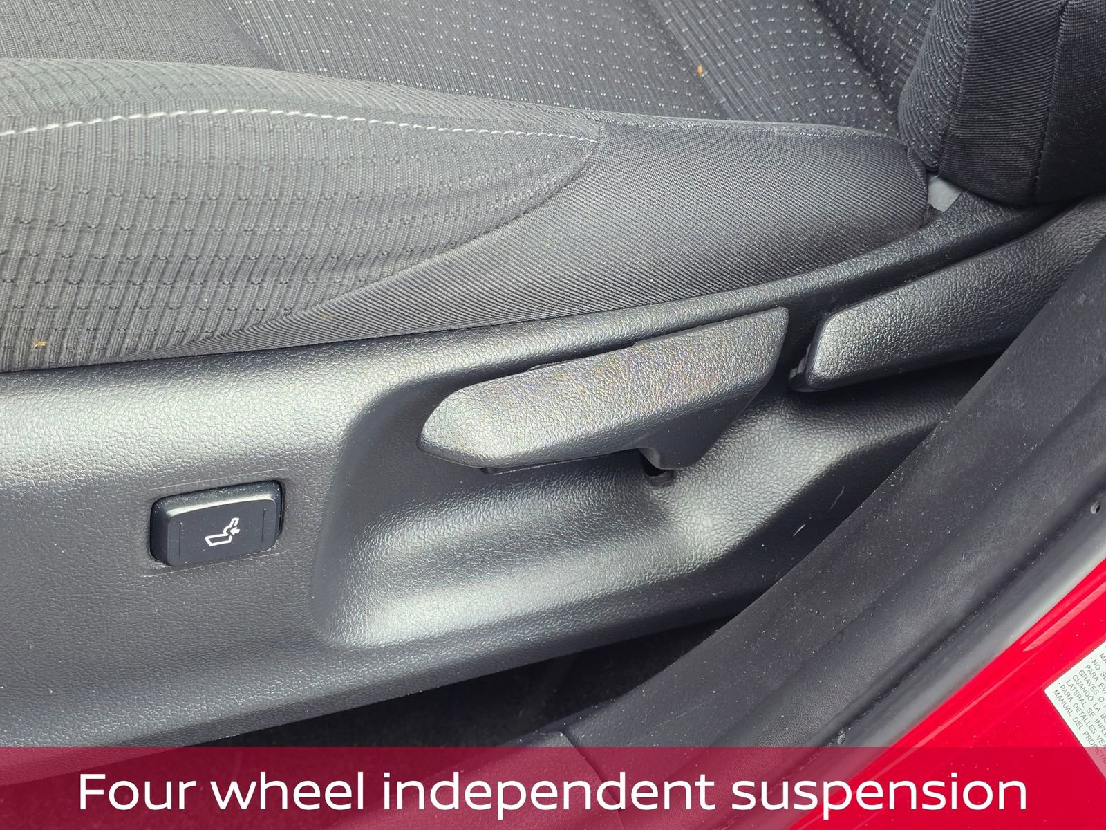 Used 2018 Toyota C-HR XLE image 14