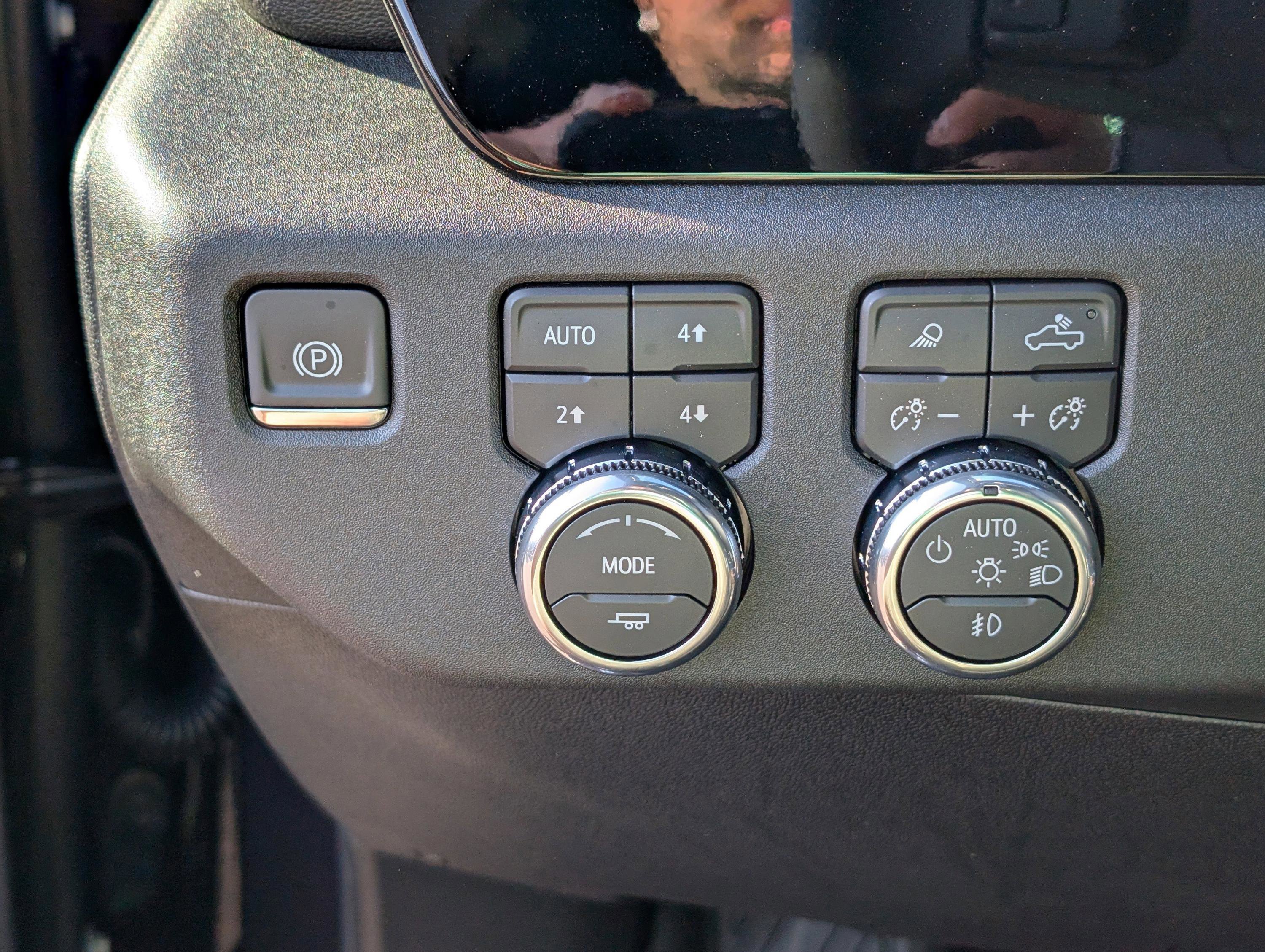 New 2026 GMC Sierra 1500 Elevation w/ Elevation Premium Package image 19