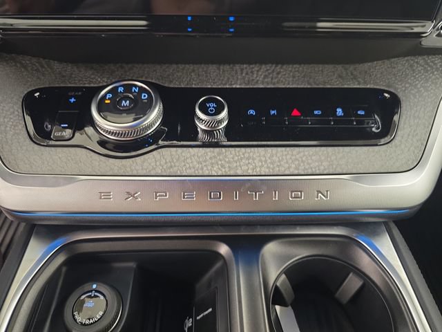 New 2027 Ford Expedition Tremor w/ Driver's Package AWD/4WD image 35