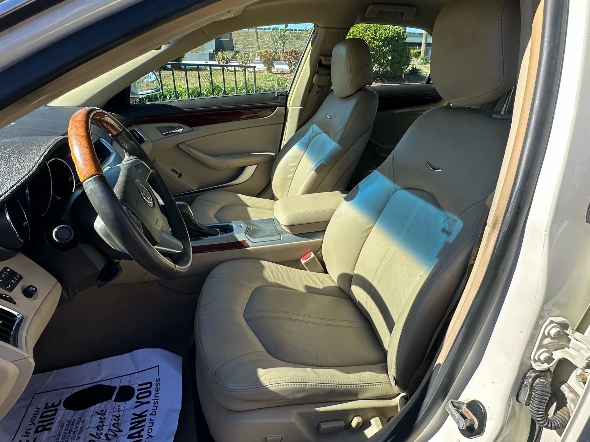 Used 2011 Cadillac CTS Luxury RWD image 30